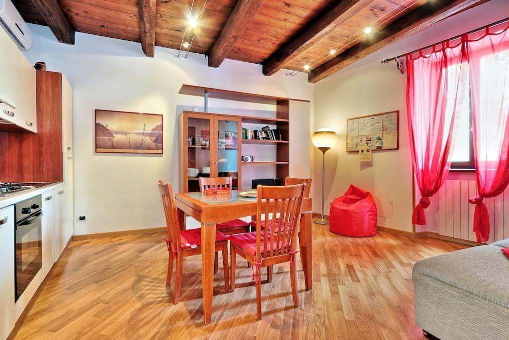 The Red Apartment Roma Exterior foto